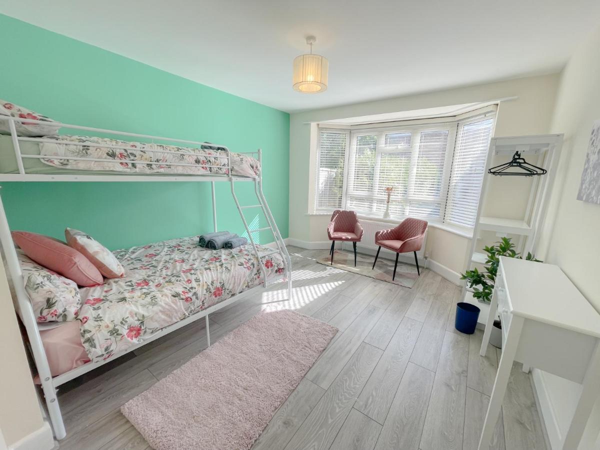 Large 3 Bedroom & 2 Bath - Ground Floor With Parking Bournemouth Exteriér fotografie